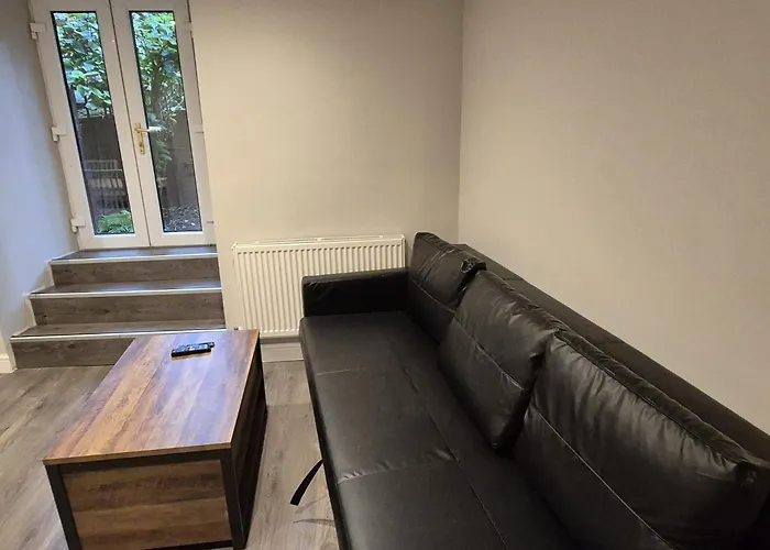 First - Seagate House Luxury Apartment